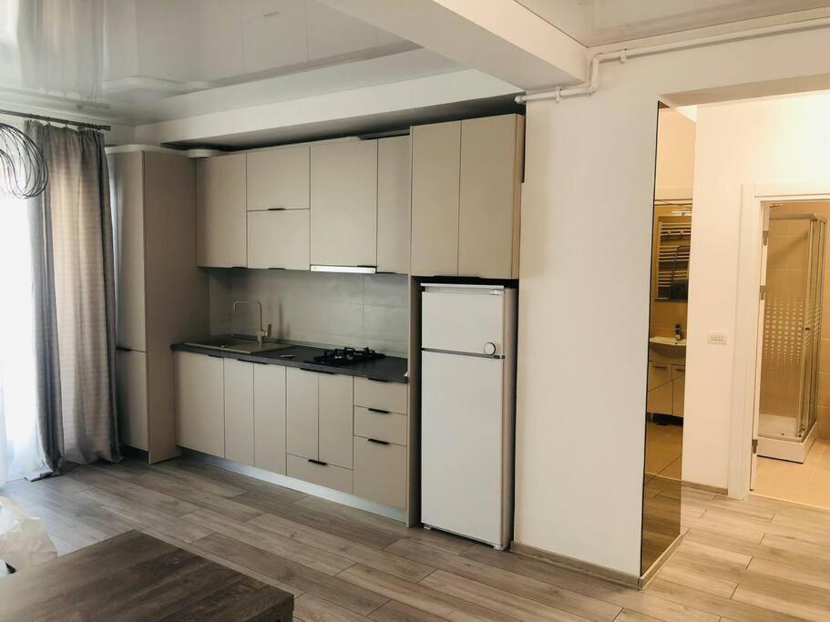 Dxn Luxury Apartment 4 Năvodari Exterior foto